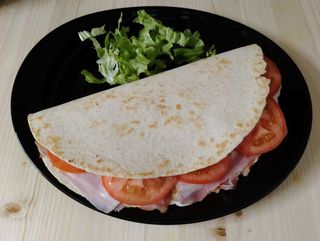 Cotto granbiscotto, mozzarella, pomodori