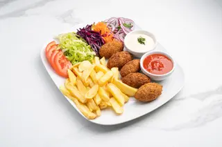 Talerz Falafel