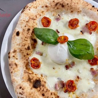Pizza burratina