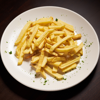 Cartofi proaspăt prăjiţi 180g