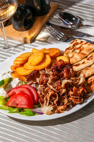 Gyros porc mare