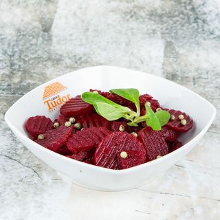 Salată de sfeclă roșie