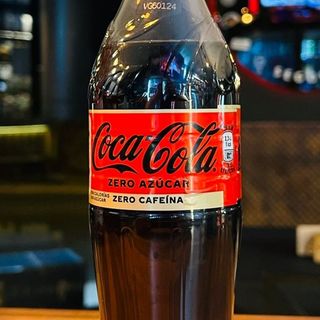 * COCA-COLA ZERO ZERO 500 ML
