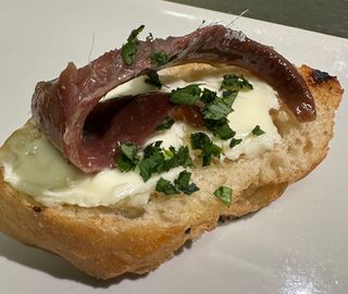 BRUSCHETTA CANTABRICA