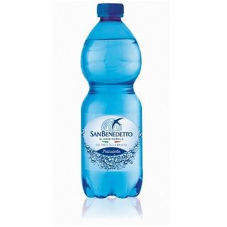 92. Acqua frizzante 50 cl