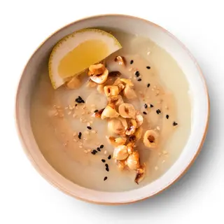 Crema de coliflor, tahini y limón 