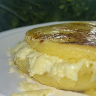 Arepa rellena de queso