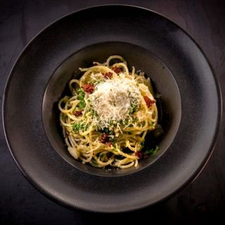 Спагети альо ольо