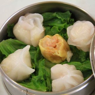 1B  Raviolis chineses (Dumplings 6 unidades)