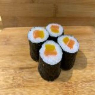 Maki Salmón Con Mango (8 Uds.)