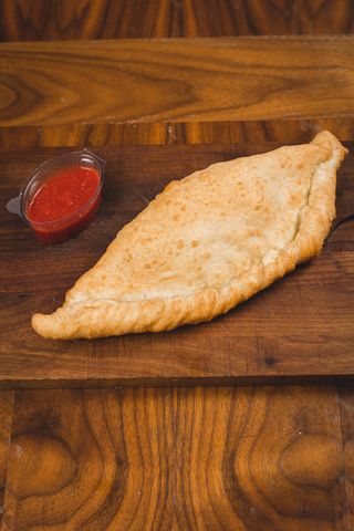 Prženi Calzone sa sirom 650 gr
