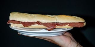 Bocadillo Frío De Jamón Serrano