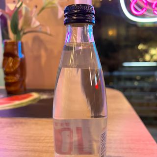 BOTTLED WATER - NO GAS 250ML