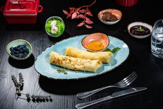 Clătite cu miere și nuci