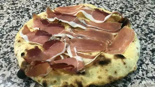 Focaccia allo speck