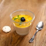 Пана кота з соусом ананас-цитрон (180г)