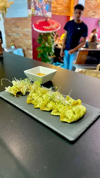 Smażone pierożki gyoza