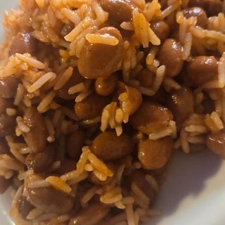 Insalata di riso, crema di zucchine, fagioli e tonno