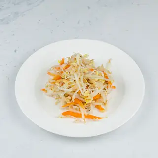 3. Salata od mahunovih klica