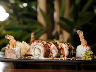 Теплий рол  Surf And Turf