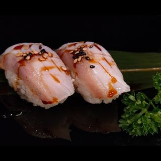 Nigiri suzuki flambè-62