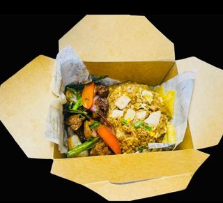 Chaufa Con Lomo Saltado