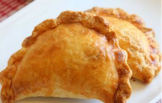 Pastel De Pollo (1 Ud.)