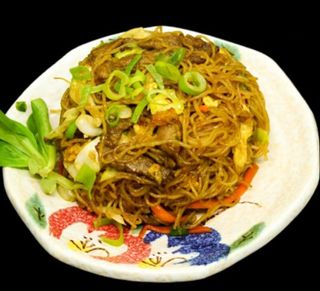 Fideo De Arroz Con Ternera