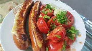 Наденички с гарнитура салата