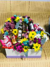 სასაჩუქრე კოლოფი ( შოკოლადის & კონიაკის შიგთავსით )