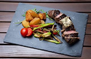 Ramstek u gorgonzola sosu