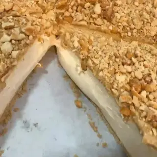 Tarta De Queso Porción Con Crema Eagle