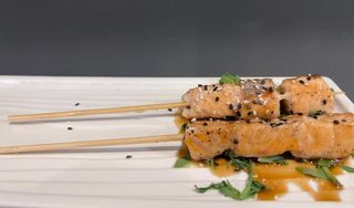 310. Spiedini di salmone