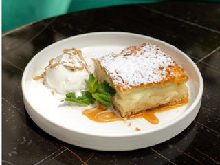 Яблучний Фірмовивй пиріг