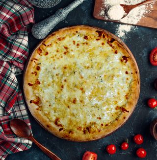 Pizza Quattro Formaggi