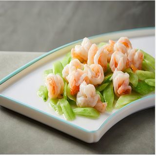 Gamberi con cetrioli