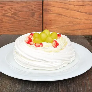 Меренговий десерт