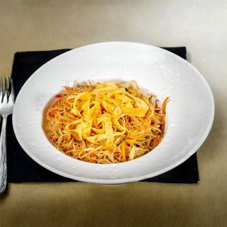 510 Spaghetti di riso con verdure