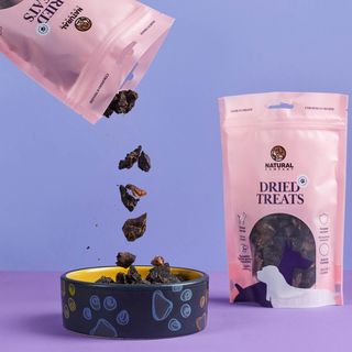 Natural печінка яловича для дресирування максі 100г