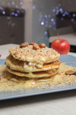 AM. Jabuka i vanilija