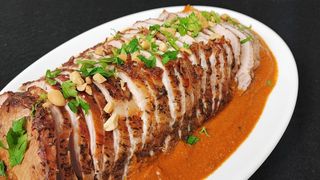 Cerdo Asado Con Salsa De Cacahuetes