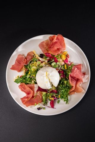 Ensalada Burrata Italiana