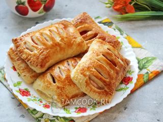 Слойка с творогом (100г)