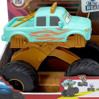 Masina - Circus Stunt Ivy - Disney Cars On The Road - Mattel [4233132]