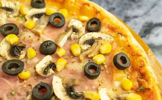 Pizza Rústica (33 Cm.)