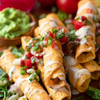 FLAUTAS DE POLLO Y PAPA