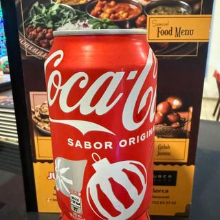 COLA LATA 