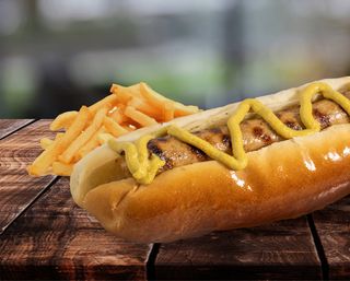 Хот дог със свинска наденичка (230г)