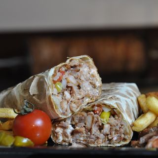 შაურმა ღორის ხორცით სტანდარტი