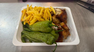 Pollo Con Pimientos y patatas